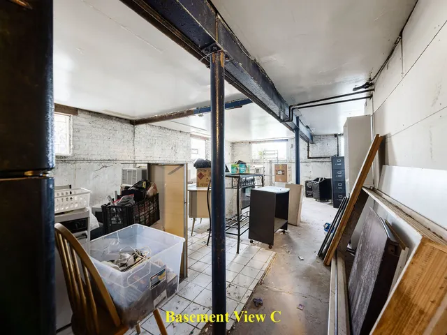 $840,000 | 6212 North Sacramento Avenue, Chicago, IL 60659