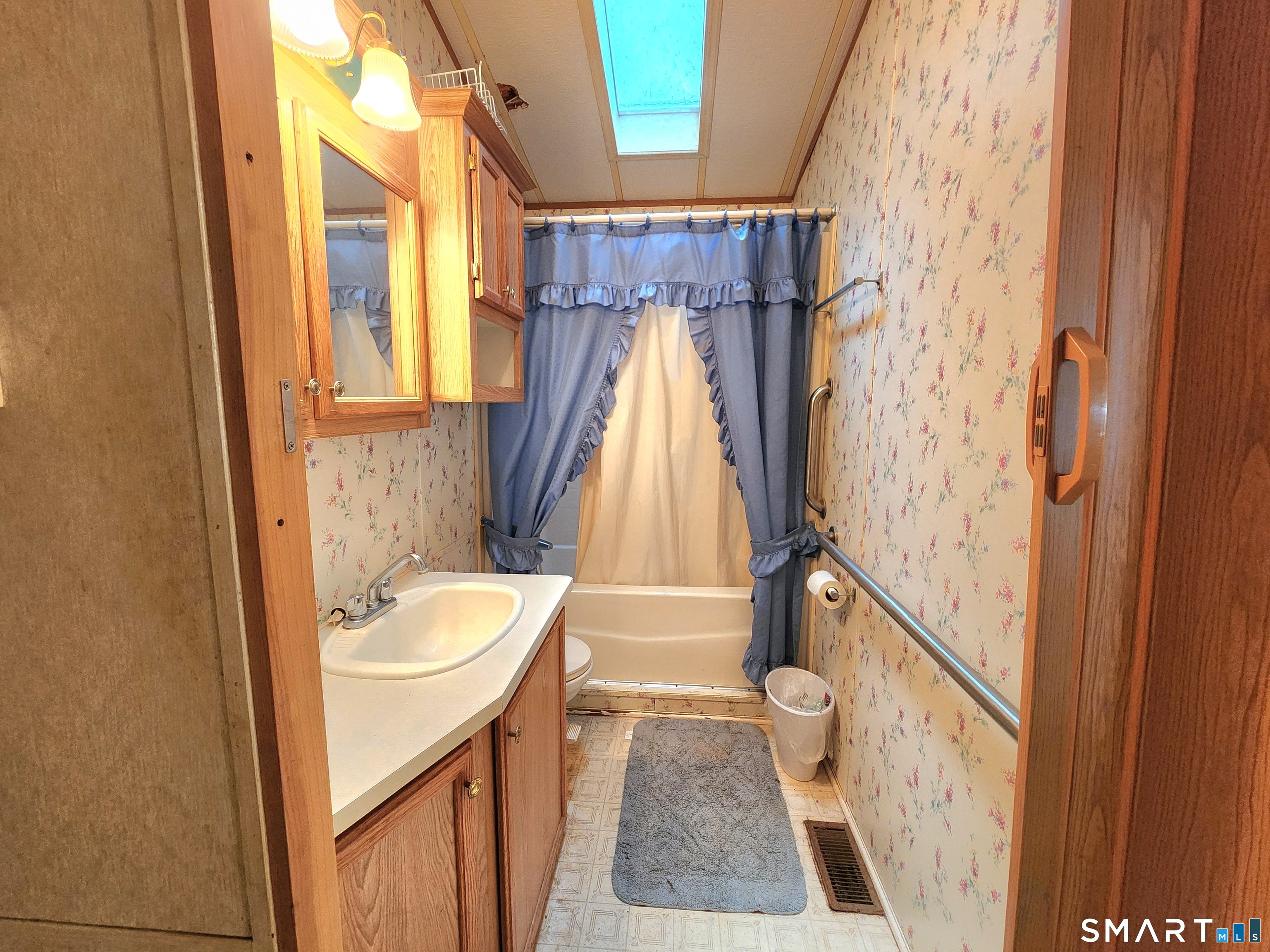 51 Old Springfield Road, Unit 106 Stafford, CT 06076 - Photo 17 of 27