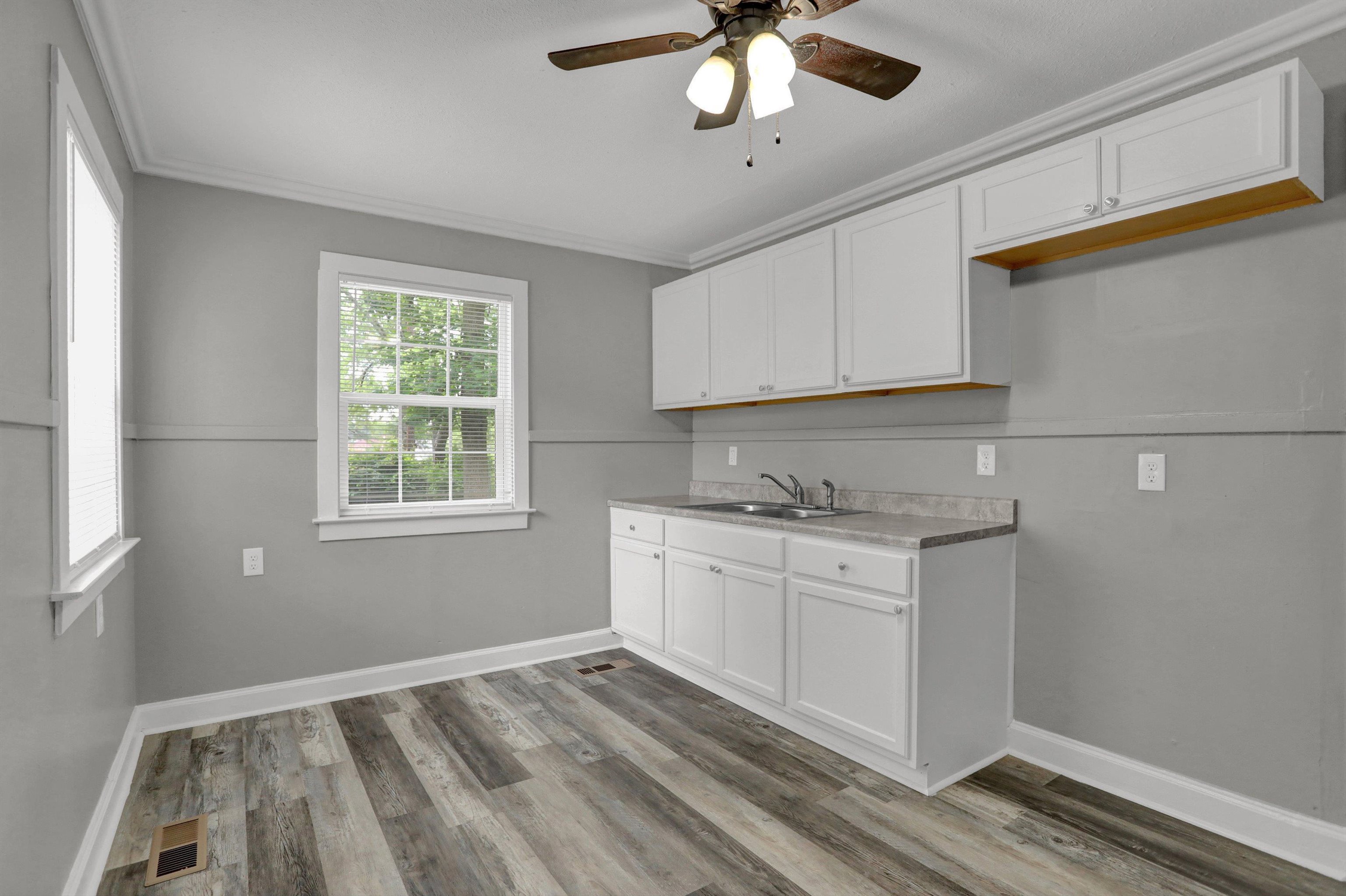 3855 South Brighton Road Memphis, TN 38128 - Photo 9 of 21 a view of a kitchen with marble kitchen and sink
