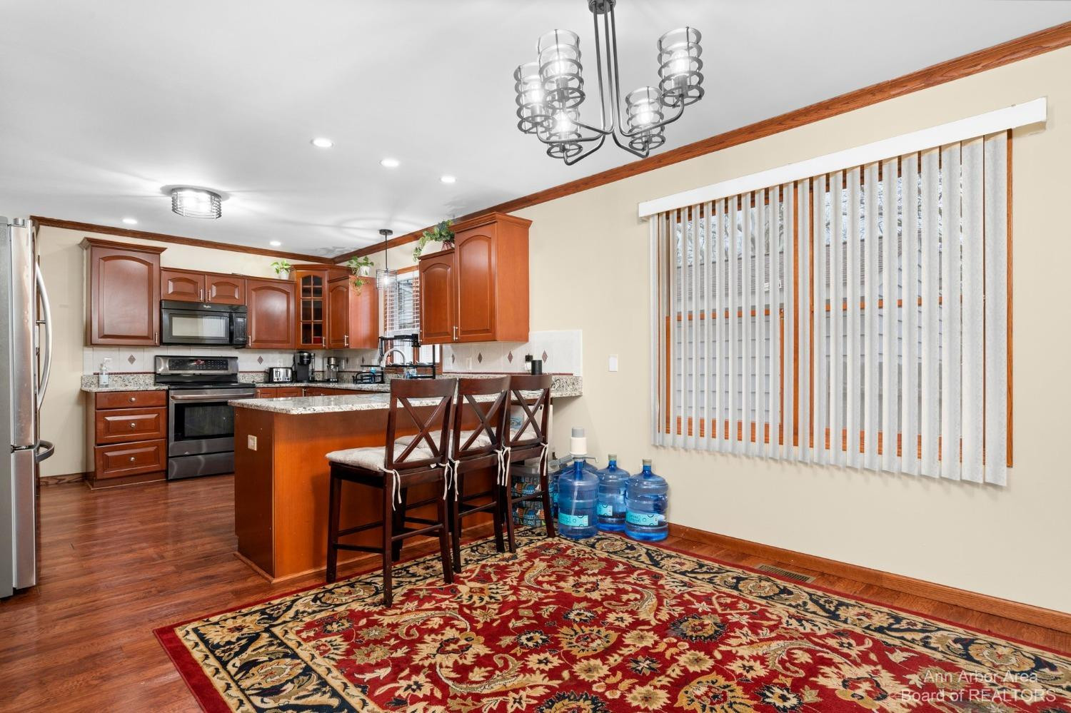 570 North Maple Road Ann Arbor, MI 48103 - Photo 18 of 58 Photo 18