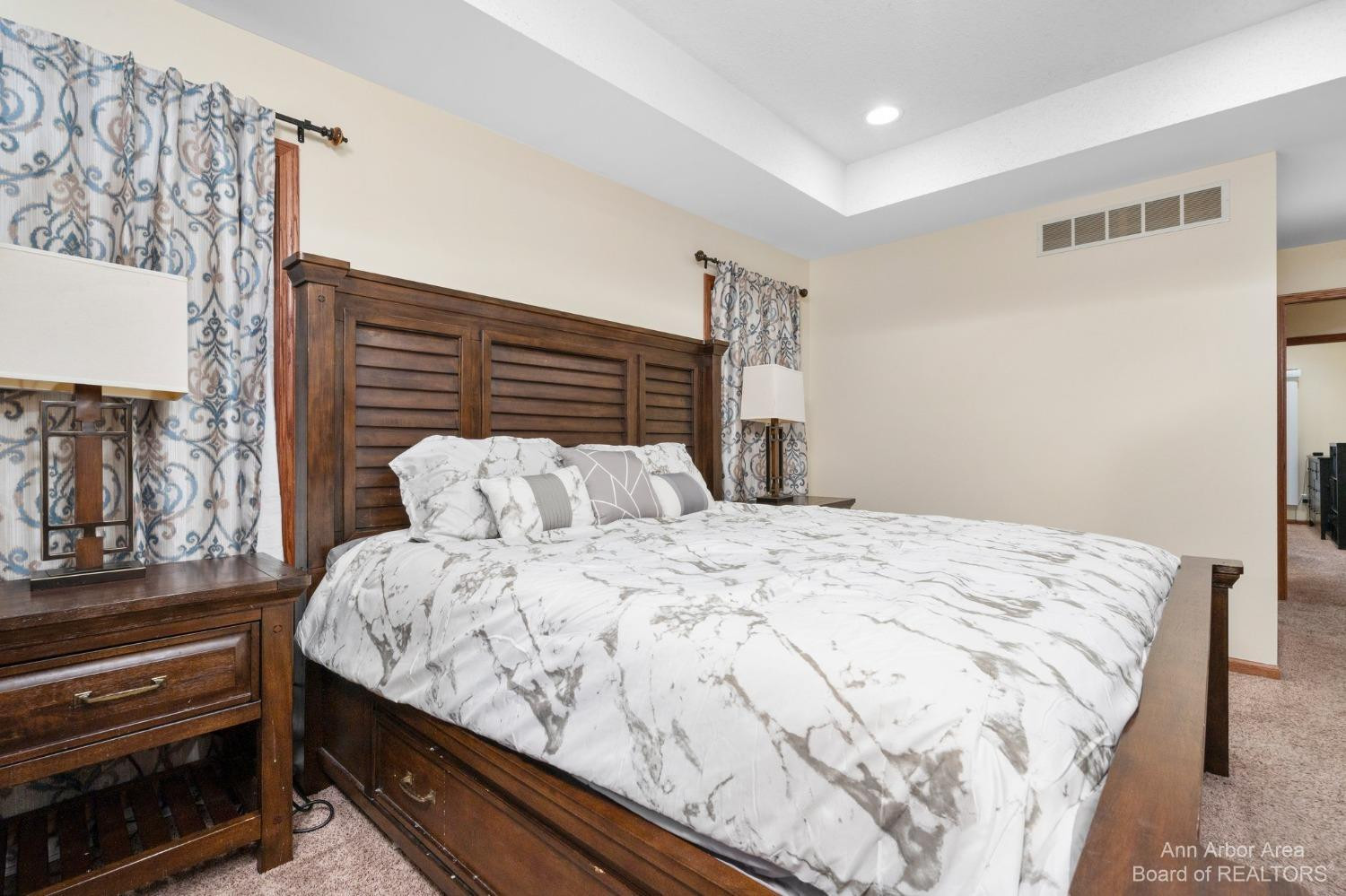 570 North Maple Road Ann Arbor, MI 48103 - Photo 20 of 58 Photo 20