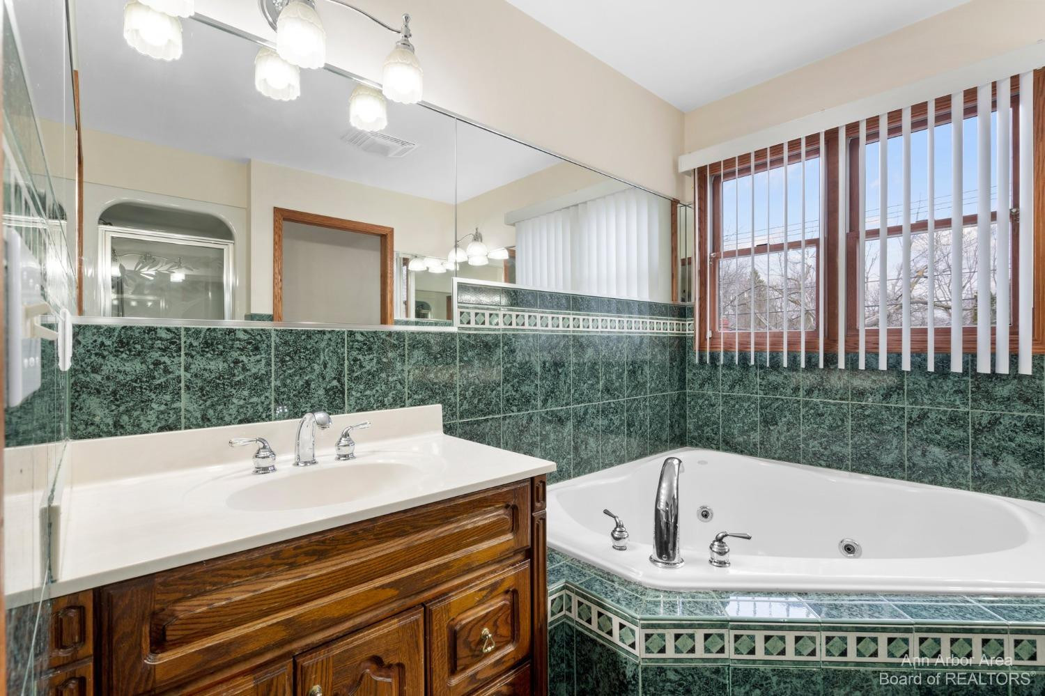 570 North Maple Road Ann Arbor, MI 48103 - Photo 22 of 58 Photo 22