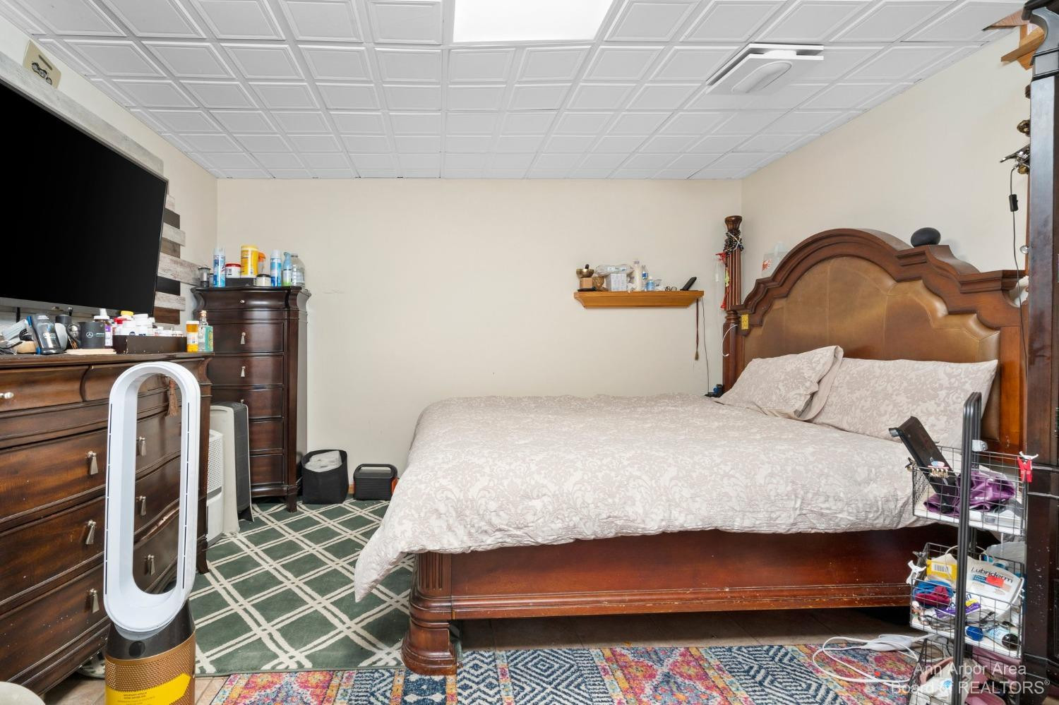 570 North Maple Road Ann Arbor, MI 48103 - Photo 44 of 58 Photo 44