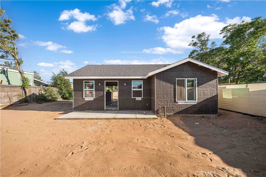 5136 West Aveenue L-10 Lancaster Ca