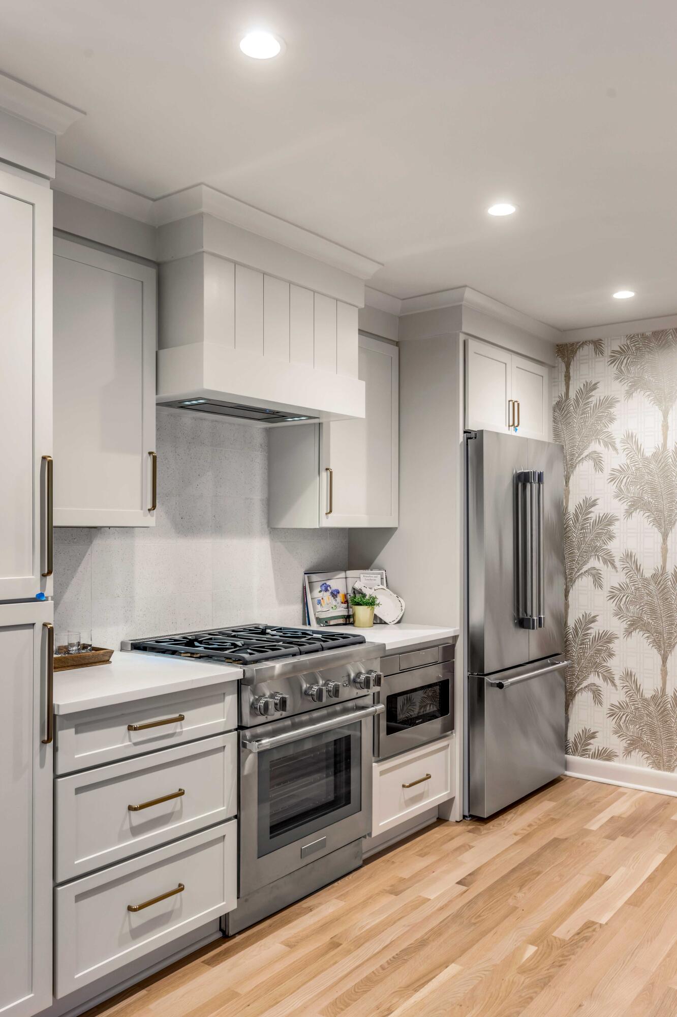 7 Logan Street, Unit F Charleston, SC 29401 - Photo 8 of 26 Kitchen