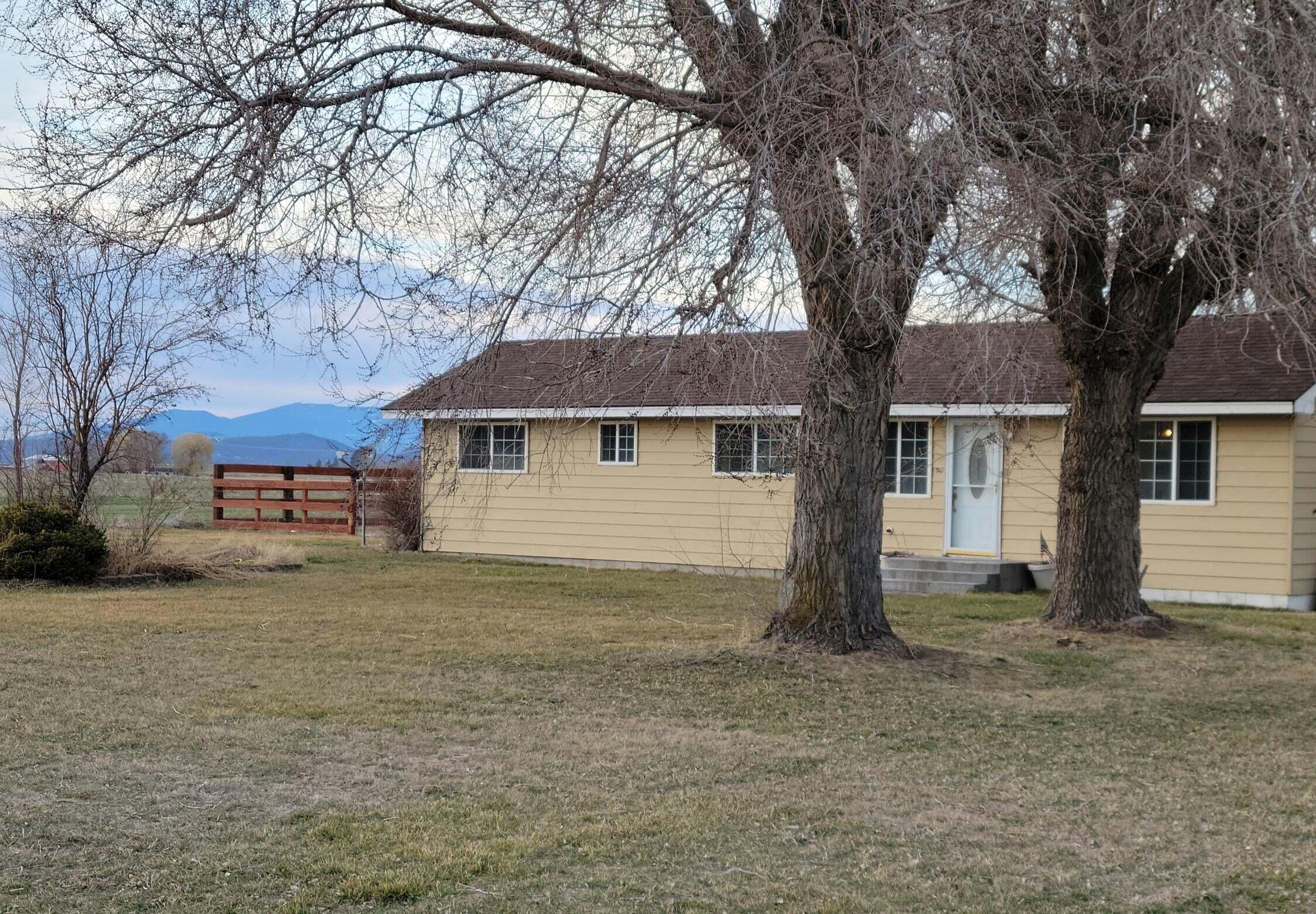 5003 Cross Road Klamath Falls, OR 97603 - Photo 2 of 48 20220214230232963795000000-o