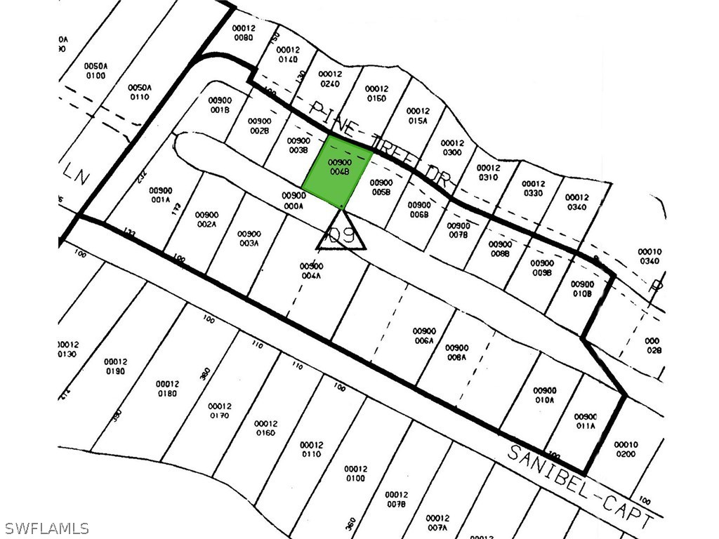 5847 Pine Tree Drive Sanibel, FL 33957 - Photo 17 of 20 a view of an entryway