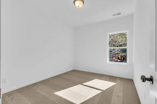 $299,990 | 127 Ironhorse Way, Dickson, TN 37055