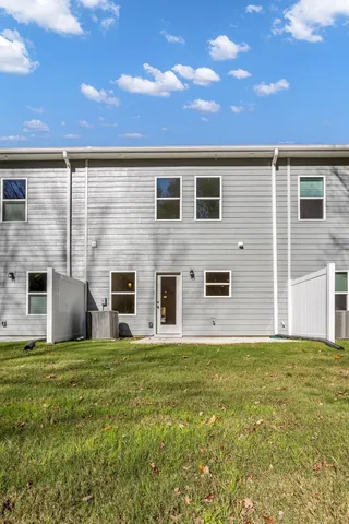 $299,990 | 127 Ironhorse Way, Dickson, TN 37055