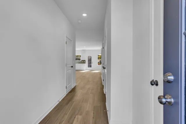 $299,990 | 127 Ironhorse Way, Dickson, TN 37055