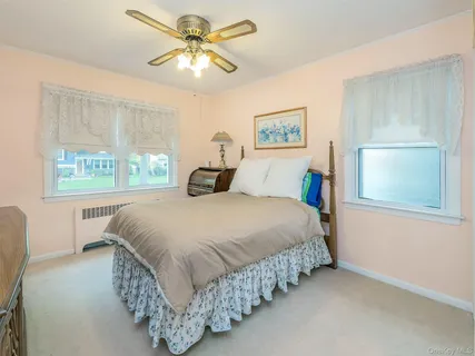 $1,298,000 | 38 Pell Terrace, Garden City, NY 11530