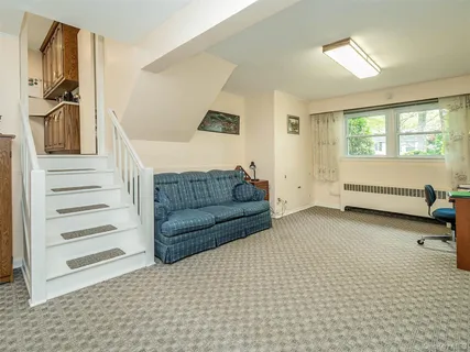 $1,298,000 | 38 Pell Terrace, Garden City, NY 11530