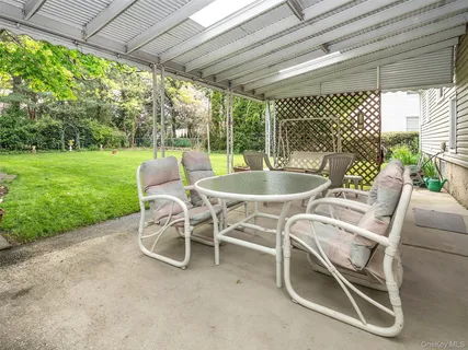 $1,298,000 | 38 Pell Terrace, Garden City, NY 11530