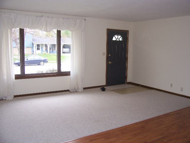 227 Sharon Road West Lafayette, IN 47906 - Photo 7 of 9