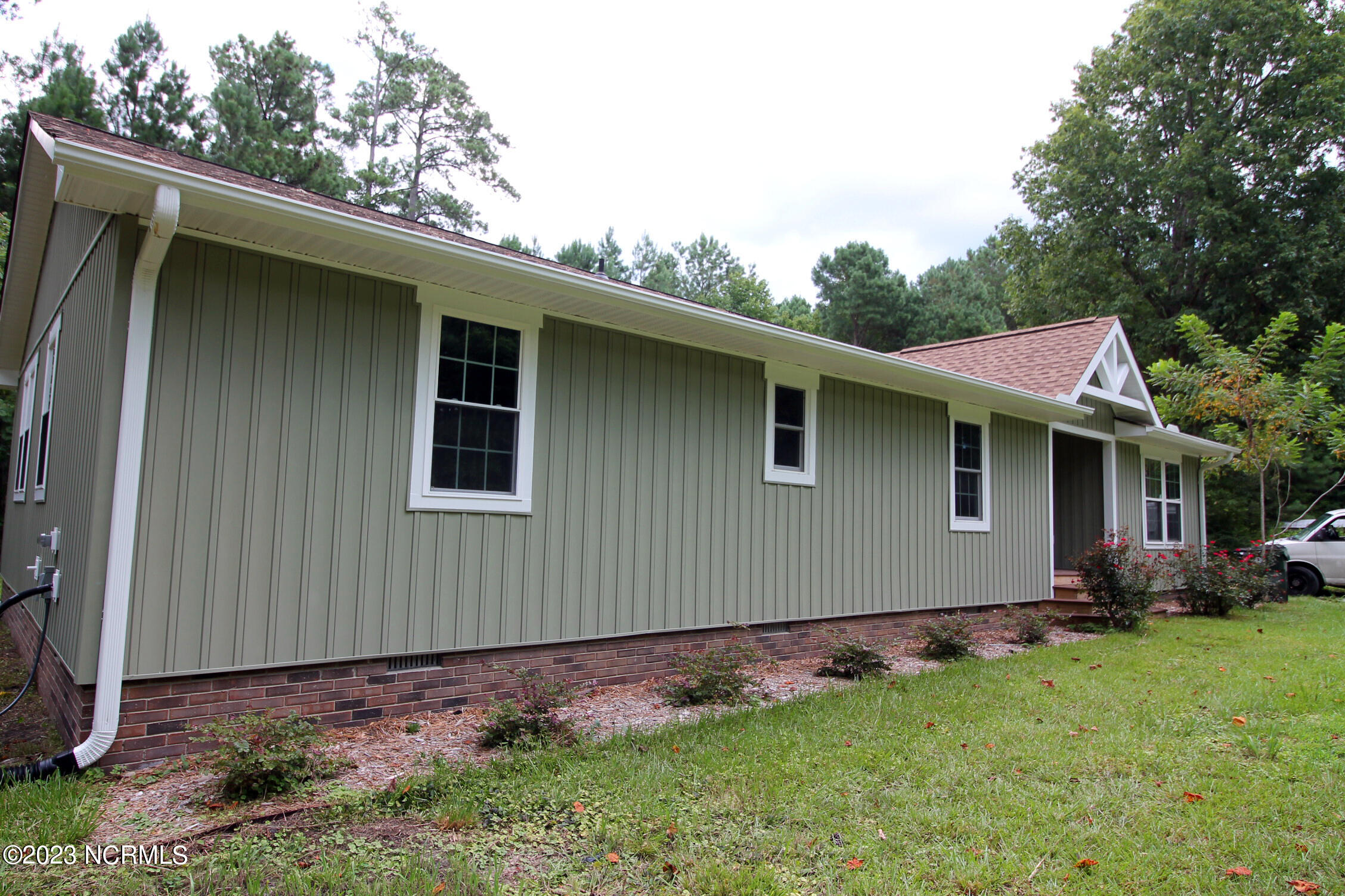 4437 Joe Mobley Road Williamston, NC 27892 - Photo 42 of 53 New siding