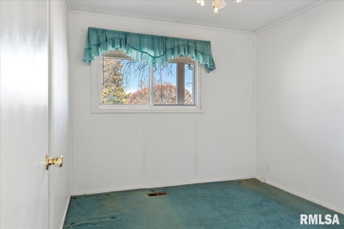 2512 East Wilshire Road Springfield, IL 62703 - Photo 24 of 30