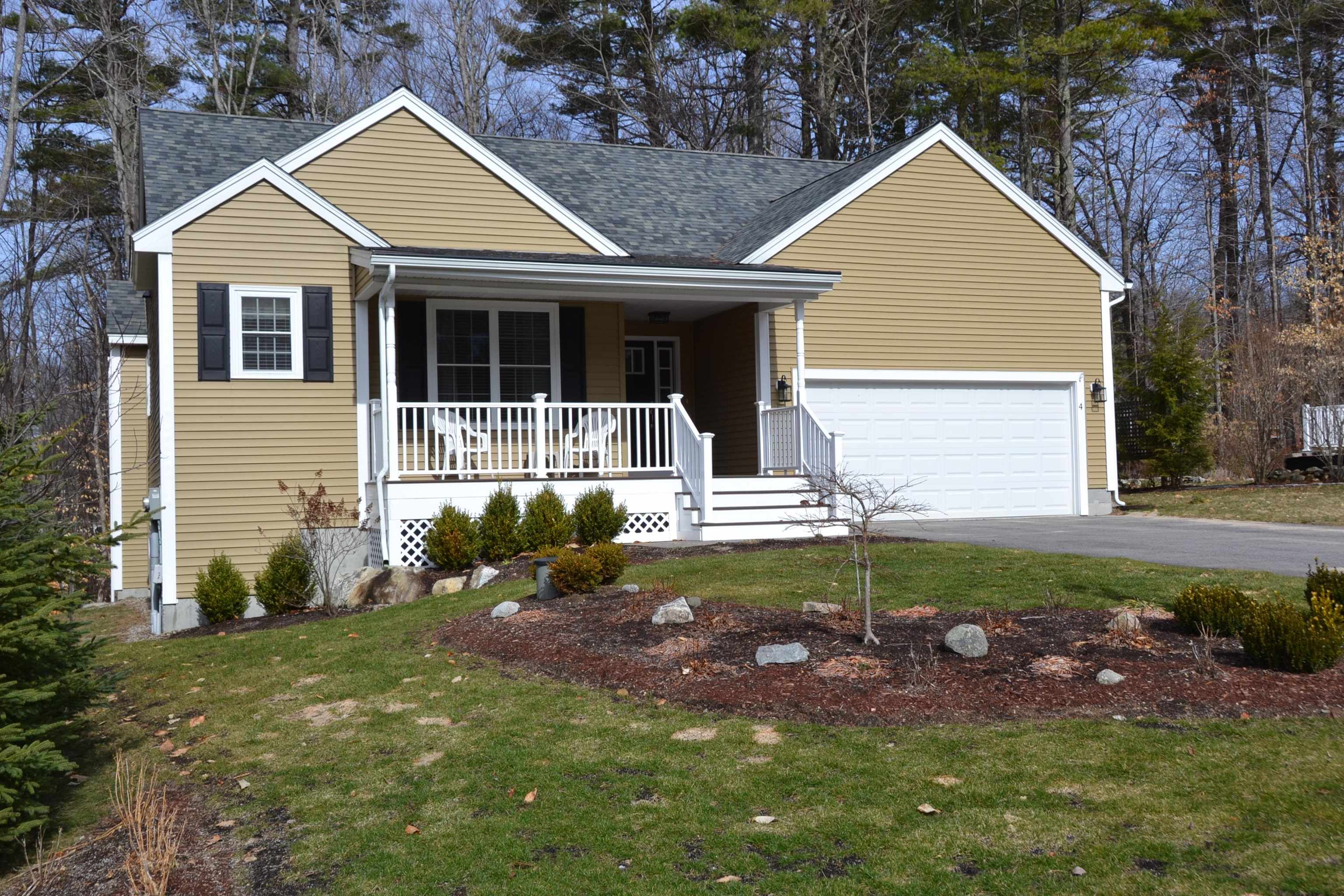 4 Mulberry Wolfeboro, NH 03894 - Photo 1 of 40