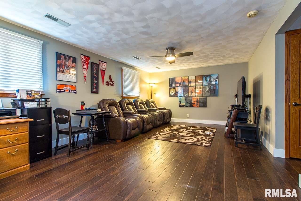 91 Hickory Ridge Court Morton, IL 61550 - Photo 17 of 36 Gallery Image 17