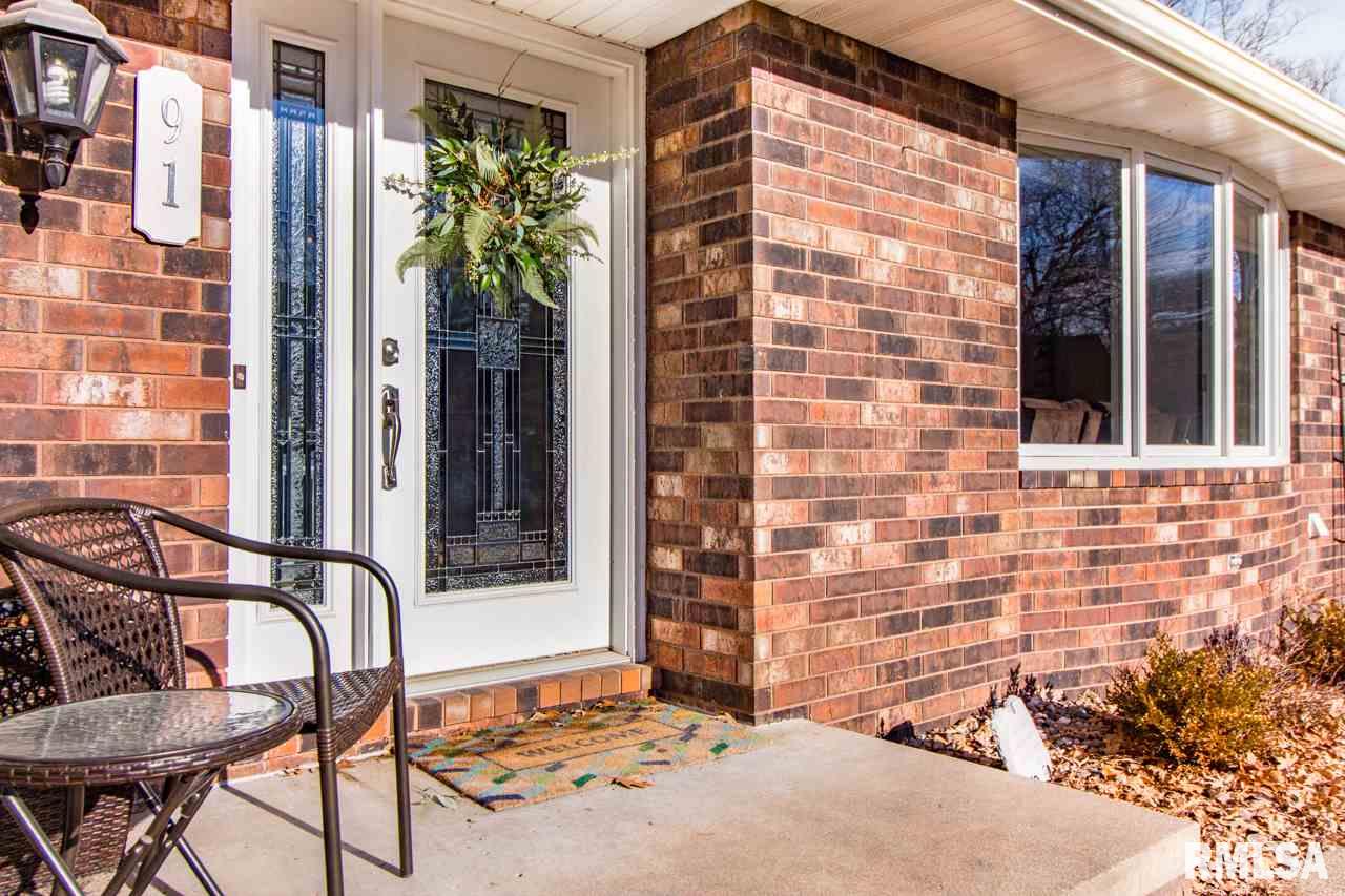 91 Hickory Ridge Court Morton, IL 61550 - Photo 3 of 36 Gallery Image 3