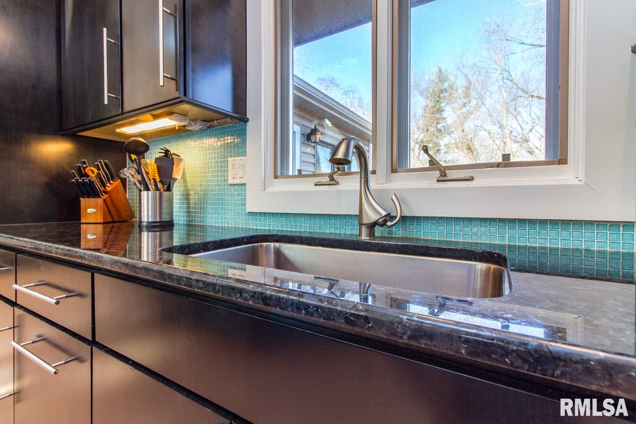 91 Hickory Ridge Court Morton, IL 61550 - Photo 7 of 36 Gallery Image 7