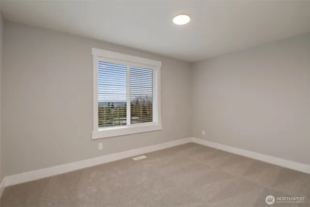 $1,039,900 | 7560 South 130th Place, Seattle, WA 98178