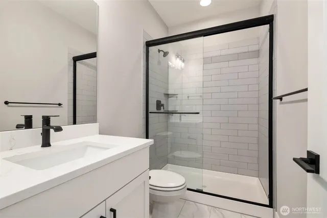 $1,039,900 | 7560 South 130th Place, Seattle, WA 98178