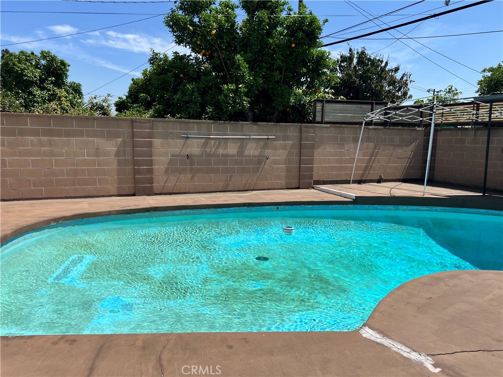 9352 Beverly Road Pico Rivera, CA 90660 - Photo 12 of 35 a view of park with large trees