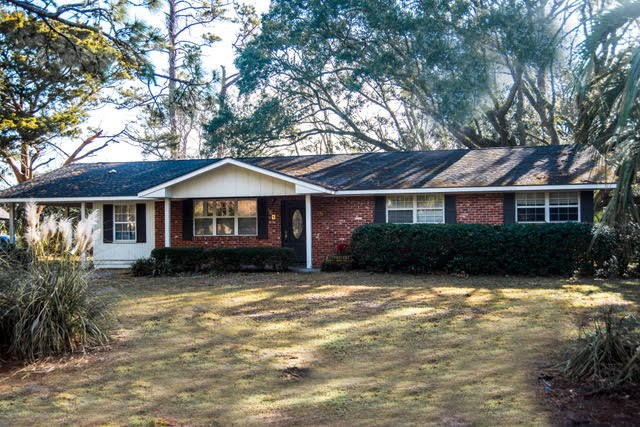 126 Military Street St. Simons Island, GA 31522 - Photo 1 of 7 Main View