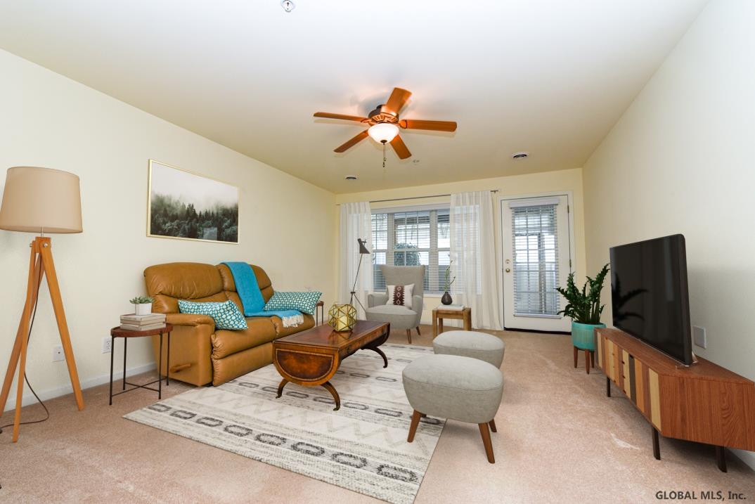 2000-24 Curry Road, Unit 24 Schenectady, NY 12303 - Photo 5 of 13 Photo 5