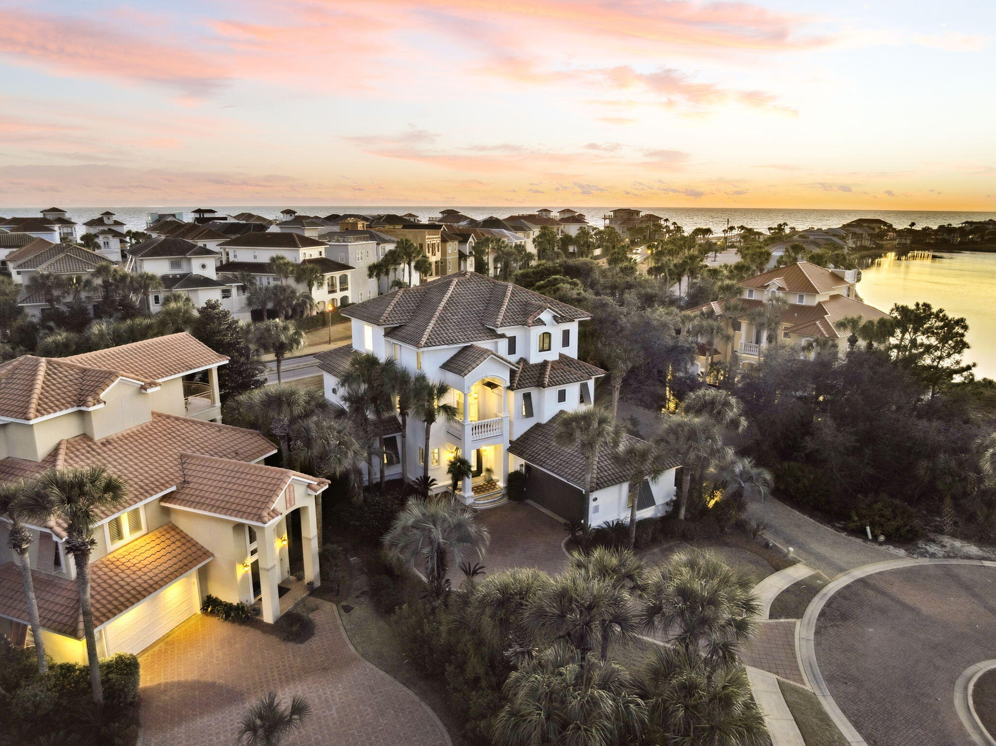 4726 Serendipity Pointe Destin, FL 32541 - Photo 3 of 98 Array_4726SerendipityPointe-3