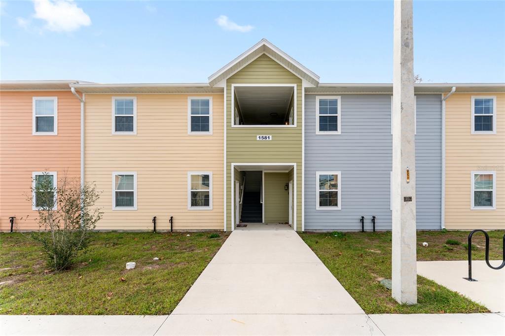 1581 Northwest 29 Road, Unit 8 Gainesville, FL 32605 - Photo 19 of 20