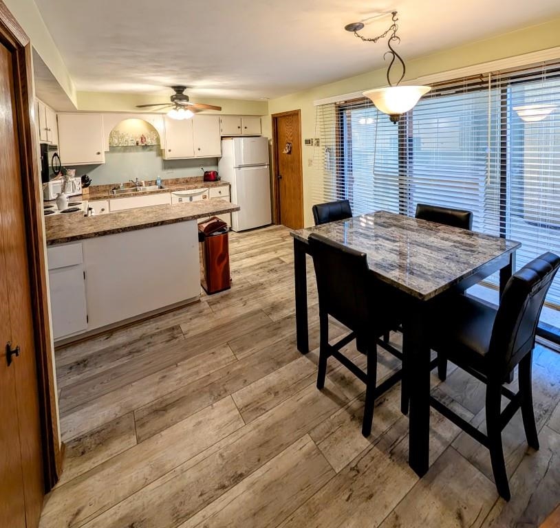 1235 West Nicolet Circle Appleton, WI 54914 - Photo 3 of 28