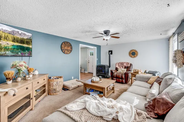 $595,000 | 317 Cross Road, Cushing, ME 04563