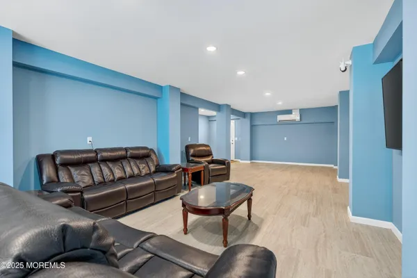 $894,000 | 113 East Delaware Drive, Little Egg Harbor, NJ 08087