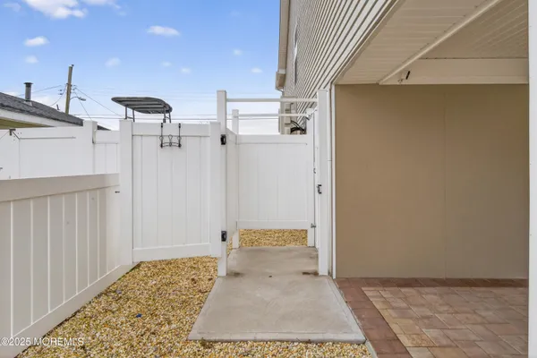 $894,000 | 113 East Delaware Drive, Little Egg Harbor, NJ 08087