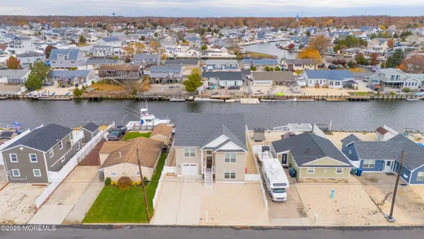 $894,000 | 113 East Delaware Drive, Little Egg Harbor, NJ 08087