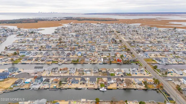 $894,000 | 113 East Delaware Drive, Little Egg Harbor, NJ 08087