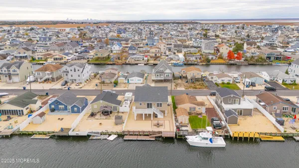 $894,000 | 113 East Delaware Drive, Little Egg Harbor, NJ 08087