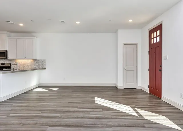 $2,800 | 8804 Samara Street, Frisco, TX 75035