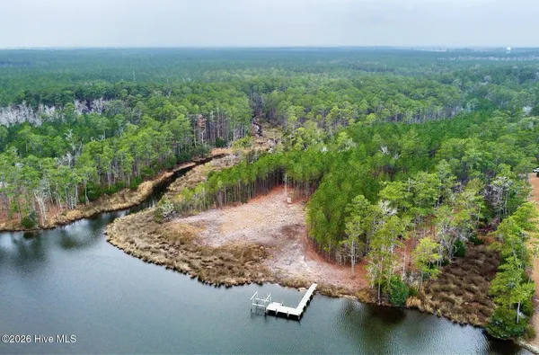 $949,000 | 499 Tar Creek Road, Oriental, NC 28571