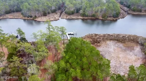 $949,000 | 499 Tar Creek Road, Oriental, NC 28571