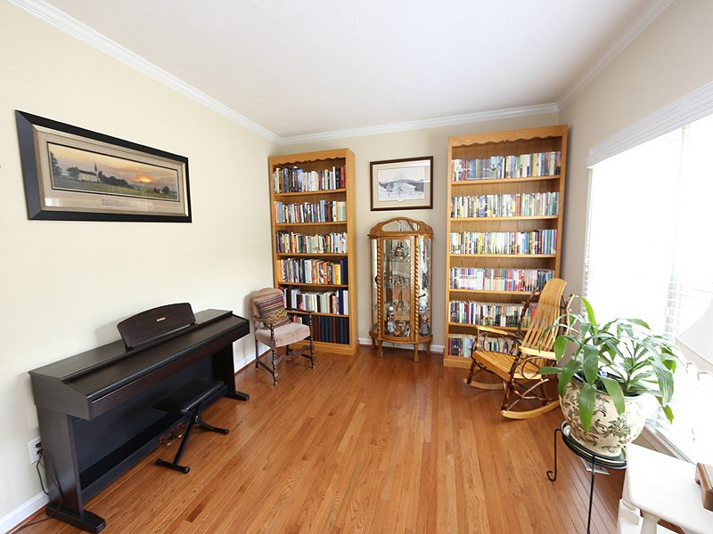 9000 Admaston Drive Raleigh, NC 27613 - Photo 2 of 12 Photo 2