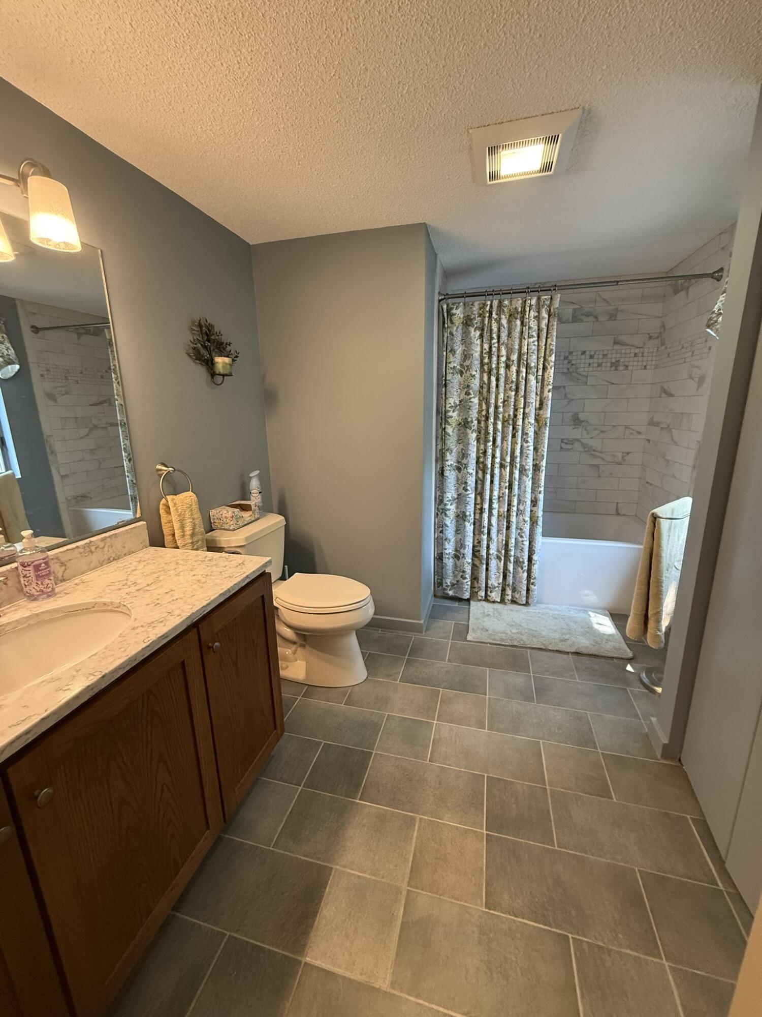 23 Clifford Road, Unit 17 Naples, ME 04055 - Photo 24 of 62 IMG_5417