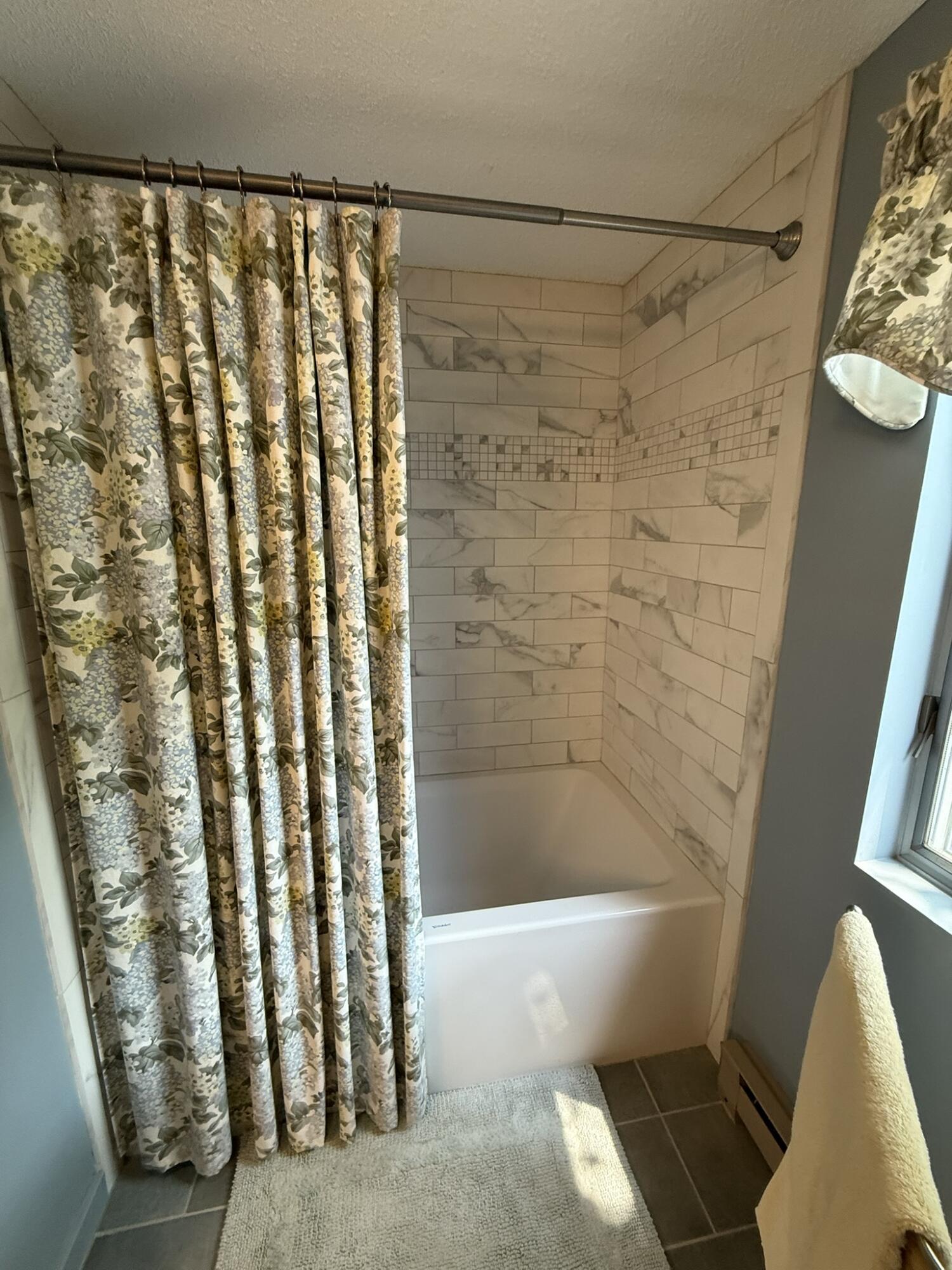 23 Clifford Road, Unit 17 Naples, ME 04055 - Photo 25 of 62 IMG_5418