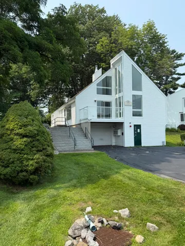 $724,900 | 23 Clifford Road, Unit 17, Naples, ME 04055