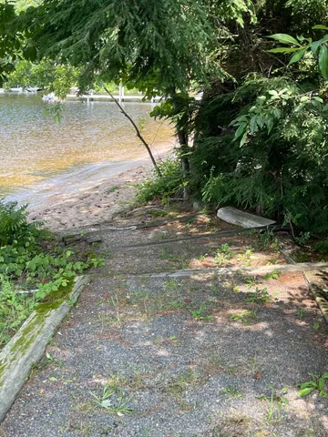 $724,900 | 23 Clifford Road, Unit 17, Naples, ME 04055