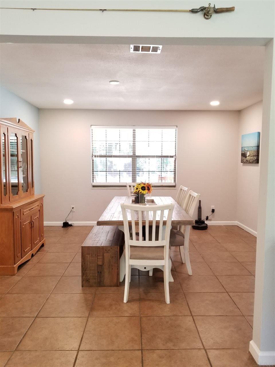 7320 Martinique Road Pensacola, FL 32504 - Photo 9 of 22 Gallery Image 9