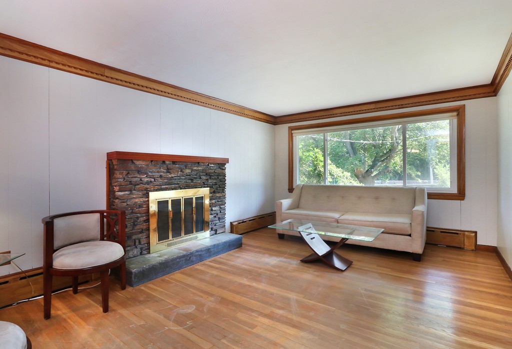 102 Parklawn Road Boston, MA 02132 - Photo 4 of 25 Gallery Image 4