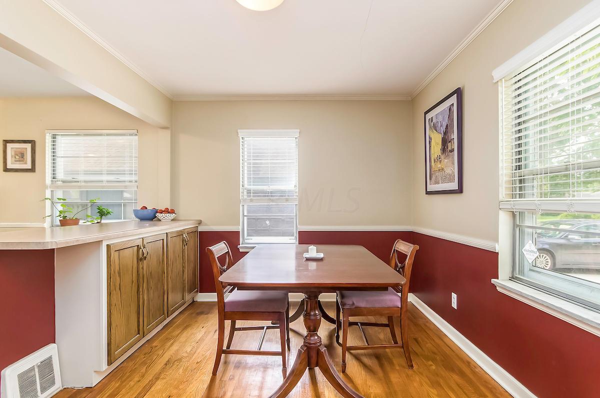 888 Pleasant Ridge Avenue Bexley, OH 43209 - Photo 15 of 45