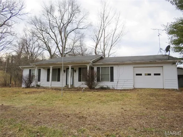 $144,900 | 75 Huesgen Lane, Bonnots Mill, MO 65016